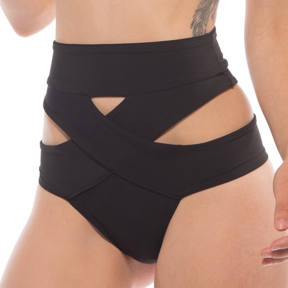 Little Black Diamond Kiki Bottoms in Black